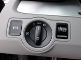 2006 Volkswagen Passat 3.6 4Motion Sedan Controls