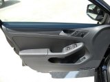 2011 Volkswagen Jetta SE Sedan Door Panel