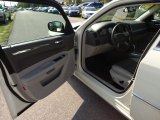 2008 Chrysler 300 Touring Door Panel