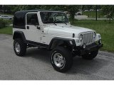 1999 Jeep Wrangler Sport 4x4 Front 3/4 View