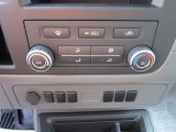 2012 Nissan NV 1500 S Controls