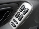 2004 Ford Escape XLT V6 4WD Controls