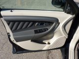 2010 Ford Taurus SE Door Panel