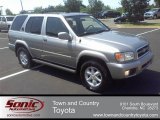 2001 Sierra Silver Metallic Nissan Pathfinder LE 4x4 #50601280