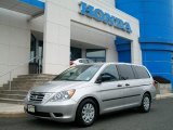 2009 Silver Pearl Metallic Honda Odyssey LX #50690719