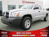 2006 Bright Silver Metallic Dodge Dakota ST Club Cab #50690407