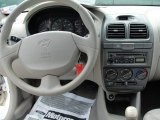 2002 Hyundai Accent GL Sedan Dashboard