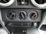 2008 Jeep Wrangler Unlimited Sahara Controls