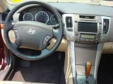 2009 Hyundai Sonata Limited V6 Dashboard