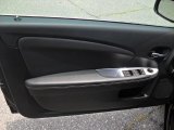 2011 Chrysler 200 Limited Convertible Door Panel