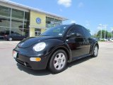 Black Volkswagen New Beetle in 2002