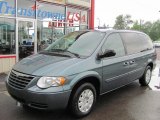 2006 Magnesium Pearl Chrysler Town & Country LX #50828274