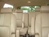 2008 Chevrolet Suburban 1500 4x4 Light Cashmere/Ebony Interior