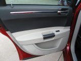 2007 Chrysler 300 C SRT8 Door Panel