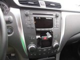 2010 Suzuki Kizashi SLS Controls