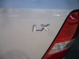 2007 Kia Sorento LX 4WD Marks and Logos