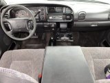 1999 Dodge Ram 2500 SLT Extended Cab 4x4 Dashboard