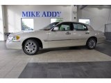 Ivory Parchment Tri Coat Lincoln Town Car in 2001