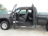 2003 Chevrolet Silverado 2500HD LS Extended Cab 4x4 Dark Charcoal Interior