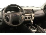 2007 Ford Escape Limited 4WD Dashboard