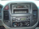 2003 Mitsubishi Montero XLS 4x4 Controls