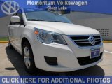 2011 Volkswagen Routan SE