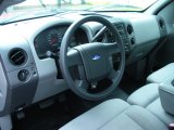 2005 Ford F150 STX Regular Cab Flareside Dashboard