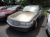 2000 Cadillac Seville SLS Front 3/4 View