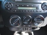 2010 Volkswagen New Beetle 2.5 Coupe Controls