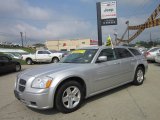 2007 Silver Steel Metallic Dodge Magnum SXT #51288541