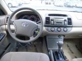2005 Toyota Camry LE V6 Dashboard