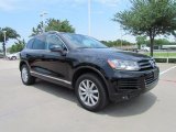 2011 Volkswagen Touareg TDI Sport 4XMotion Front 3/4 View