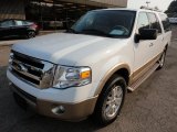 Oxford White Ford Expedition in 2011