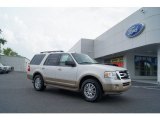 2011 White Platinum Tri-Coat Ford Expedition XLT #51425191