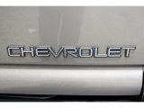 2002 Chevrolet Suburban 1500 LS 4x4 Marks and Logos