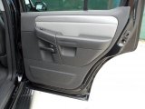 2004 Mercury Mountaineer V8 Premier AWD Door Panel