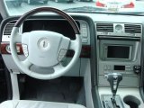 2006 Lincoln Navigator Luxury Dashboard