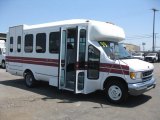 1999 Oxford White Ford E Series Cutaway E450 Commercial Bus #51541936