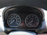 2010 BMW 1 Series 128i Coupe Gauges