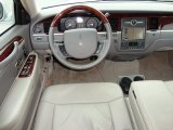 2006 Lincoln Town Car Designer Series Dashboard