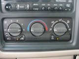 2002 Chevrolet Silverado 1500 LS Crew Cab Controls