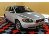 2006 Volvo S40 T5 AWD Data, Info and Specs