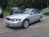 2004 Volvo S40 1.9T