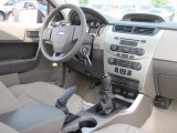 2009 Ford Focus SE Sedan 5 Speed Manual Transmission
