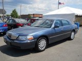 2005 Norsea Blue Metallic Lincoln Town Car Signature Limited #51724173