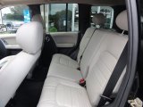 2004 Jeep Liberty Limited 4x4 Light Taupe/Taupe Interior