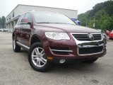 2009 Cranberry Red Metallic Volkswagen Touareg 2 VR6 #51856303