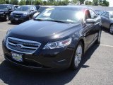 2011 Tuxedo Black Ford Taurus Limited #51856386