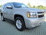 2009 Chevrolet Tahoe LT Front 3/4 View