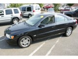 Black Sapphire Metallic Volvo S60 in 2005